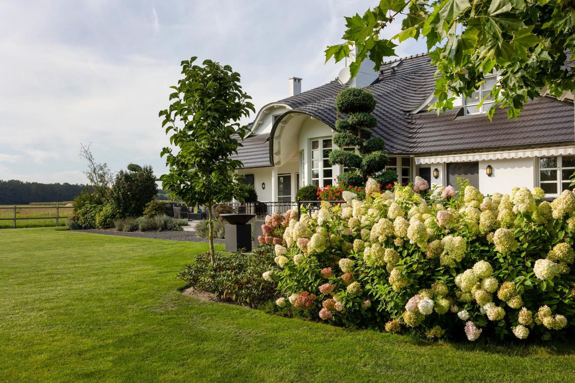 Hubertus Dwor Mysliwski Opole Exterior foto